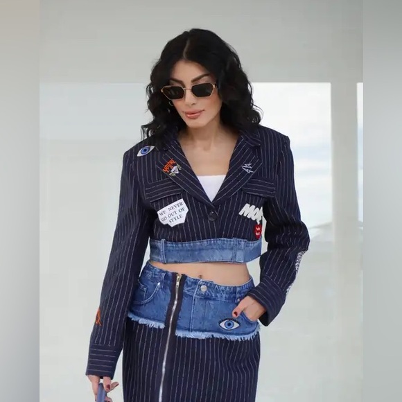 MAXMILA PARIS  Premium Crop Blazer with Embroidered Denim Trim size M NWT - Picture 2 of 8